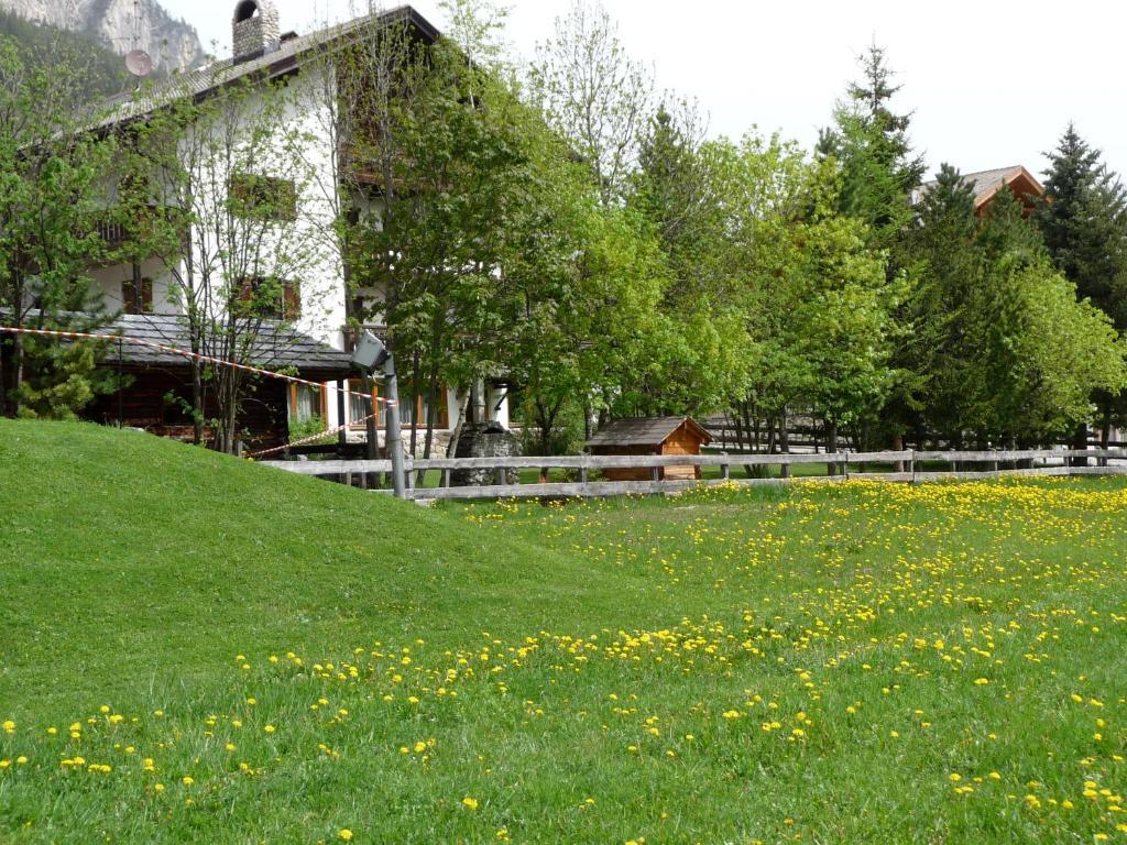Garni Bonaria Aparthotel Corvara In Badia Exterior foto