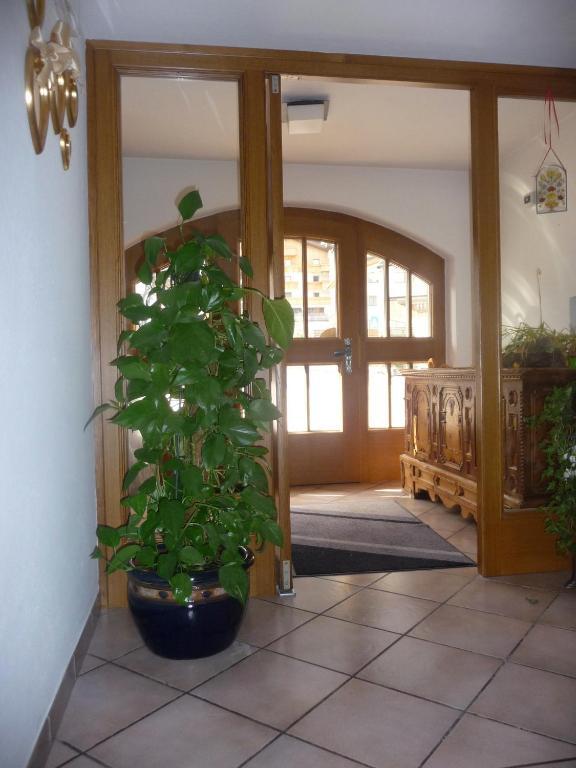 Garni Bonaria Aparthotel Corvara In Badia Exterior foto