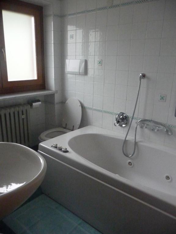 Garni Bonaria Aparthotel Corvara In Badia Exterior foto
