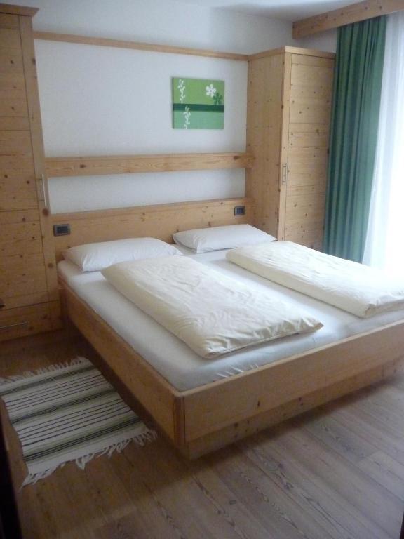 Garni Bonaria Aparthotel Corvara In Badia Exterior foto